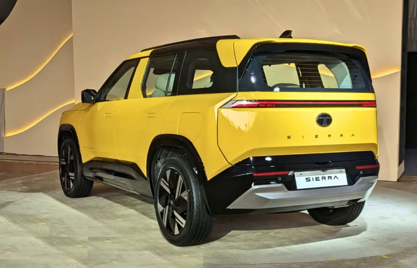 Tata Sierra EV vs ICE